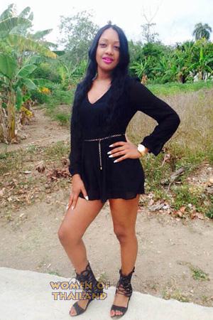 161214 - Trinidad Age: 34 - Dominican Republic