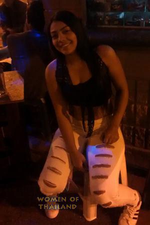 163464 - Laura Age: 29 - Colombia