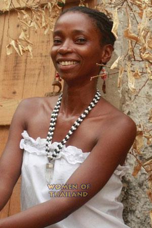 180080 - Teolinda Age: 46 - Colombia