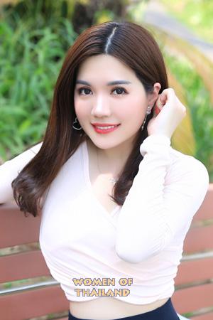 187647 - Yao (Amelie) Age: 37 - China