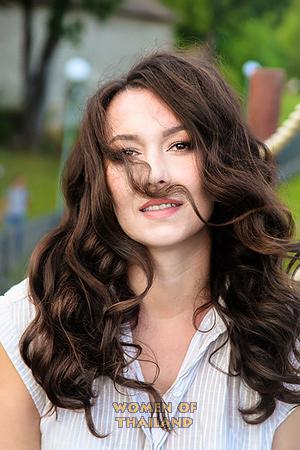 196558 - Olesya Age: 43 - Russia