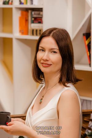 199197 - Svetlana Age: 45 - Russia