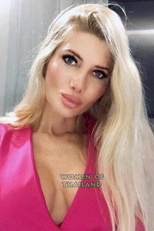 200262 - Natalia Age: 40 - Russia