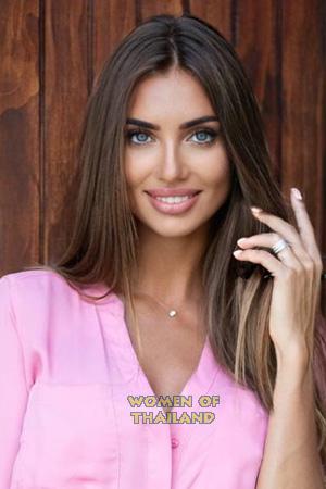 200348 - Anastasia Age: 30 - Russia