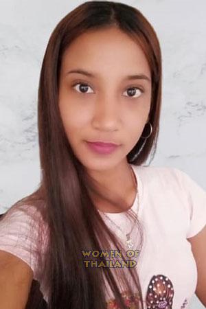 200979 - Dayanna Age: 25 - Colombia