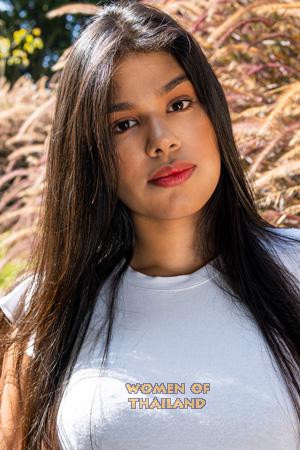 206827 - Nataly Age: 26 - Colombia