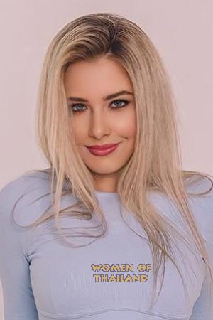 209175 - Maryna Age: 23 - Ukraine