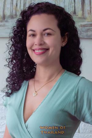 210532 - Judith Age: 38 - Peru