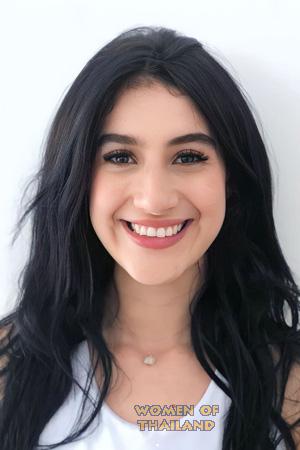 214135 - Ada Age: 24 - Colombia