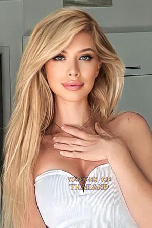 214677 - Olha Age: 27 - Ukraine