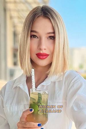 214694 - Ksenia Age: 32 - Ukraine