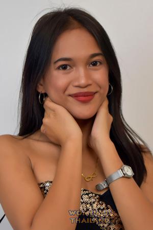 214759 - Ronnalyn Age: 19 - Philippines