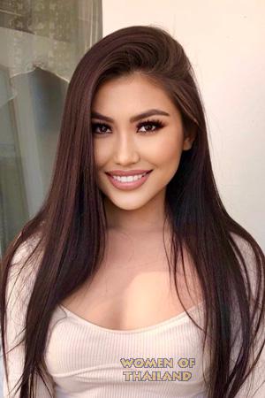 215990 - Alina Age: 26 - Kazakhstan
