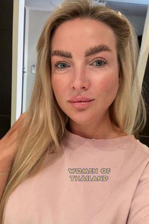 217086 - Olesia Age: 37 - Germany