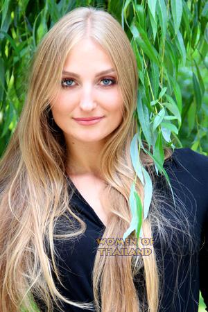 218166 - Anna Age: 34 - Ukraine