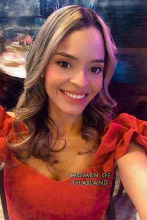 220402 - Diana Age: 37 - Colombia