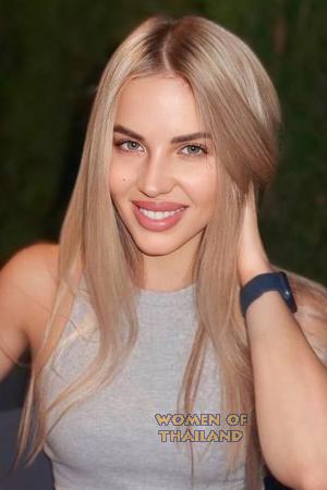 220990 - Mariana Age: 28 - Ukraine