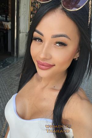 225075 - Alla Age: 34 - Ukraine