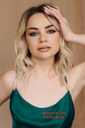 225256 - Yuliia Age: 30 - Ukraine