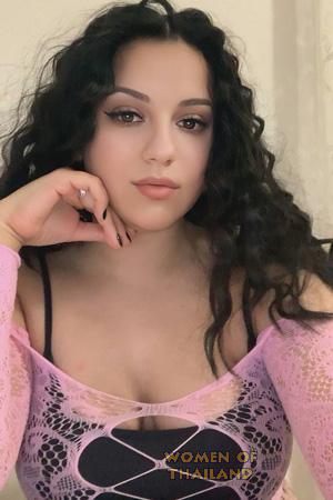 225417 - Alona Age: 26 - Ukraine