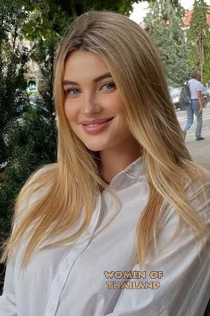 226221 - Anastasia Age: 27 - Ukraine