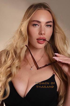 228270 - Alena Age: 33 - Ukraine