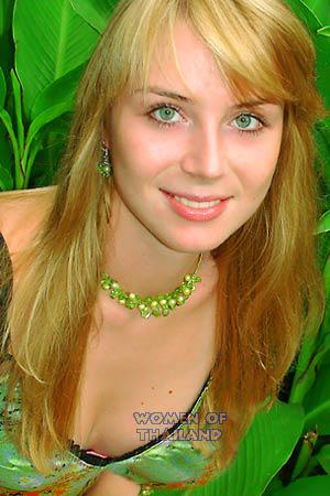 75784 - Anna Age: 22 - Ukraine
