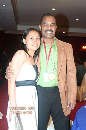 sexy-filipino-women-070